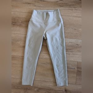 Alo Legging, Medium - NEW